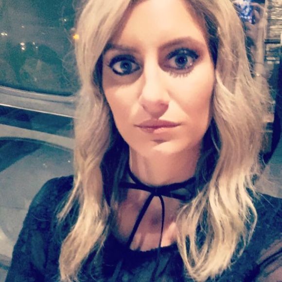 Meet your Posher, Maya - Picture 1 of 5